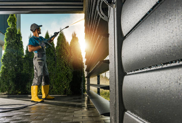 Why Choose Our Certified Pressure Washing Experts for Your Project Needs in Knollwood, IL?